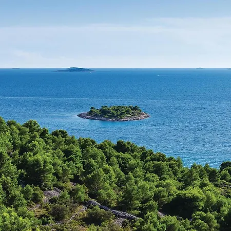 Gorgeous Apartment In Betina With Wifi * Betina (Sibenik-Knin)